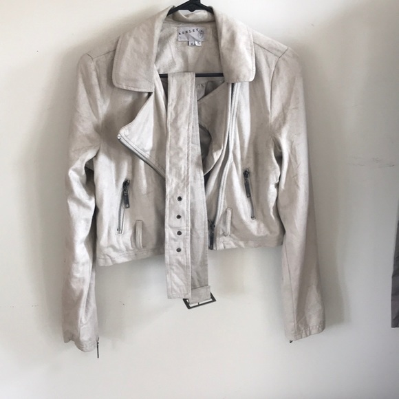 Suede look cropped jacket - Picture 7 of 8